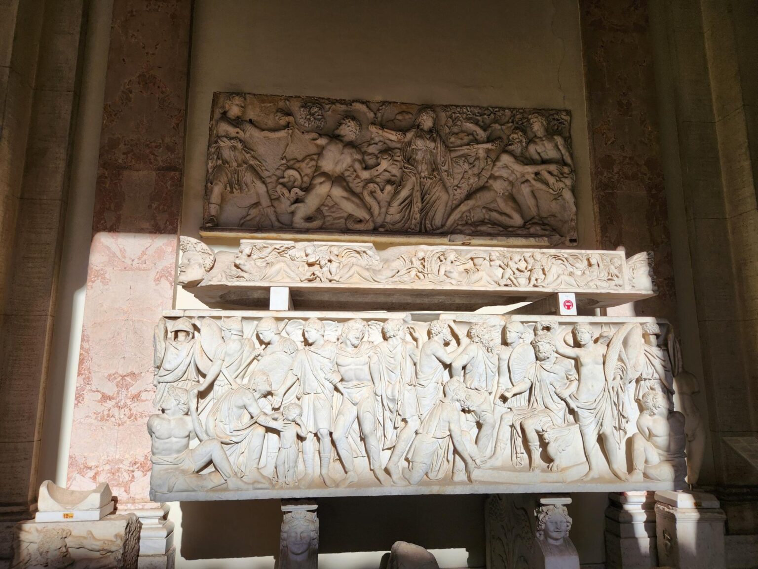 Rome in 8 Days: Walking 100 km Through a History Textbook