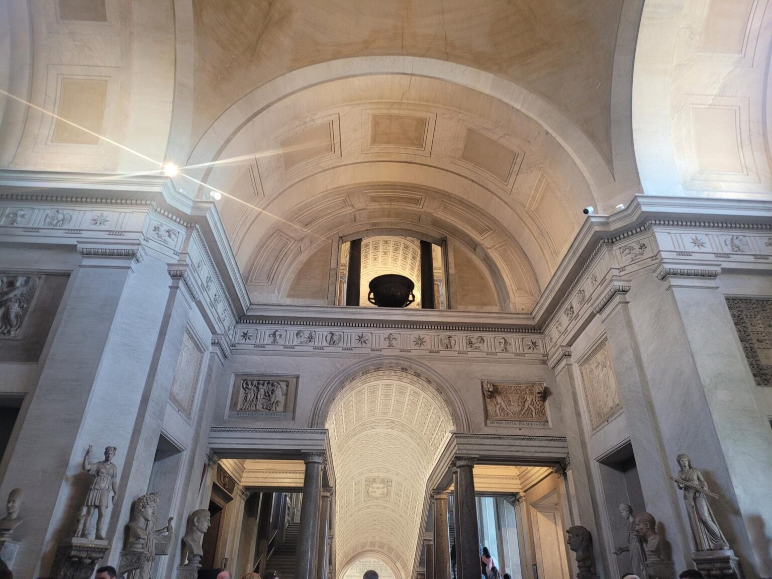 Rome in 8 Days: Walking 100 km Through a History Textbook