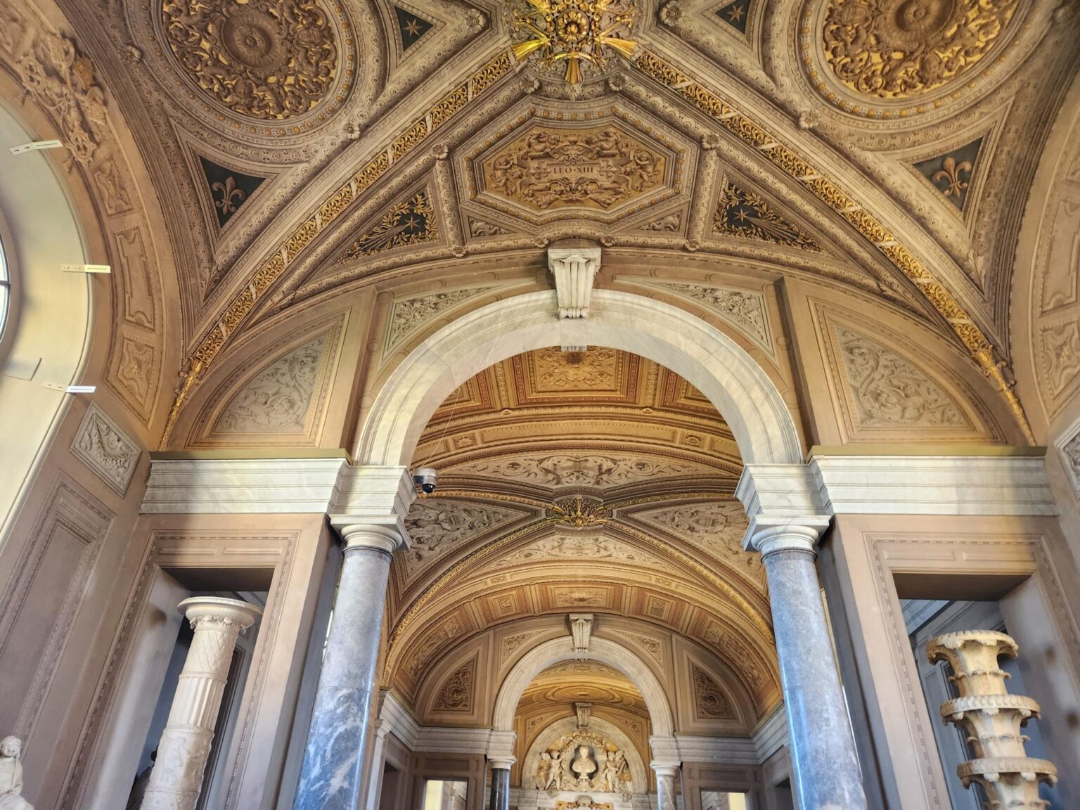 Rome in 8 Days: Walking 100 km Through a History Textbook