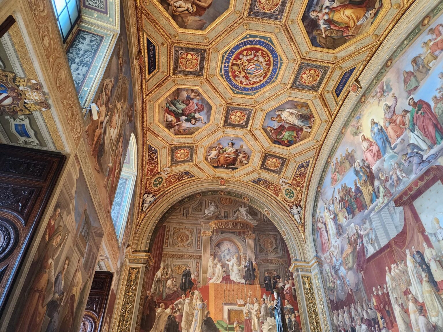 Rome in 8 Days: Walking 100 km Through a History Textbook