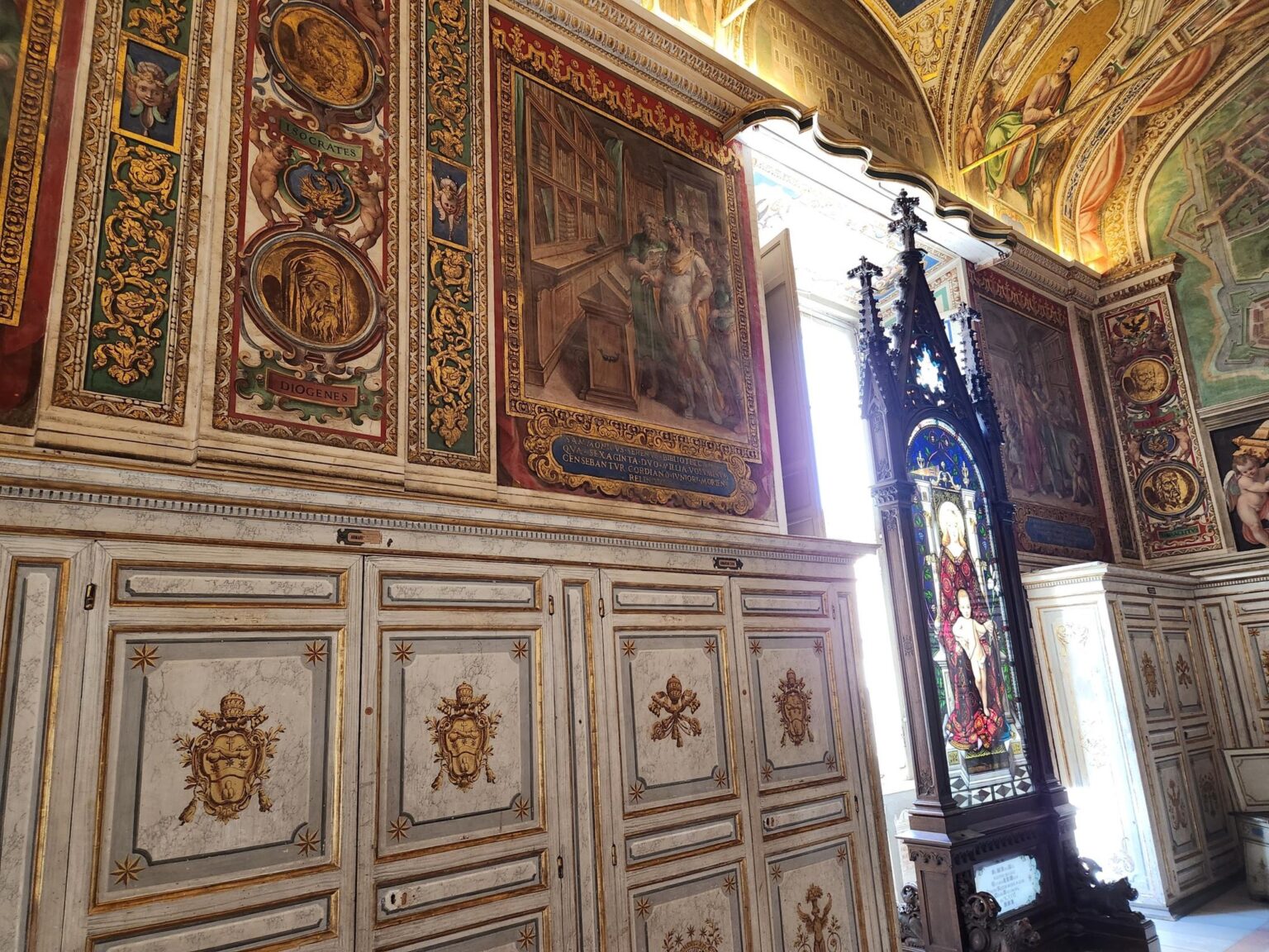 Rome in 8 Days: Walking 100 km Through a History Textbook