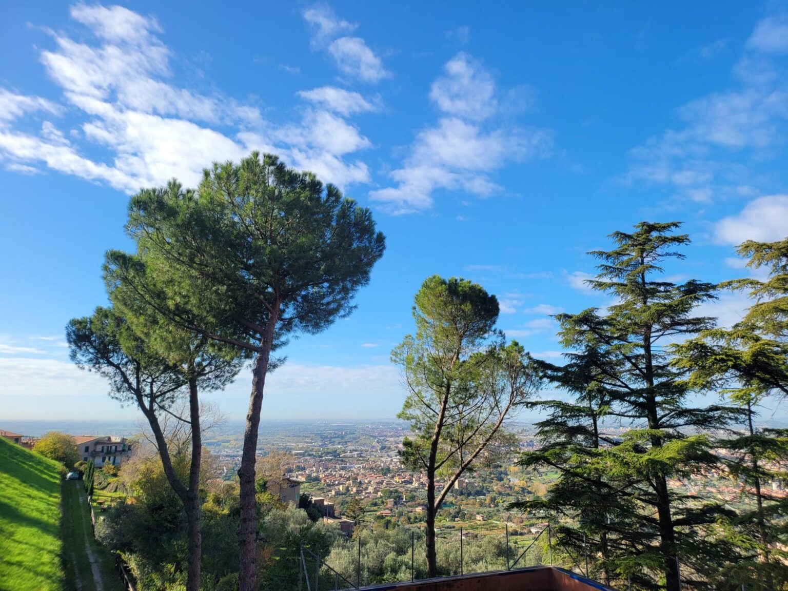 Rome in 8 Days: Walking 100 km Through a History Textbook