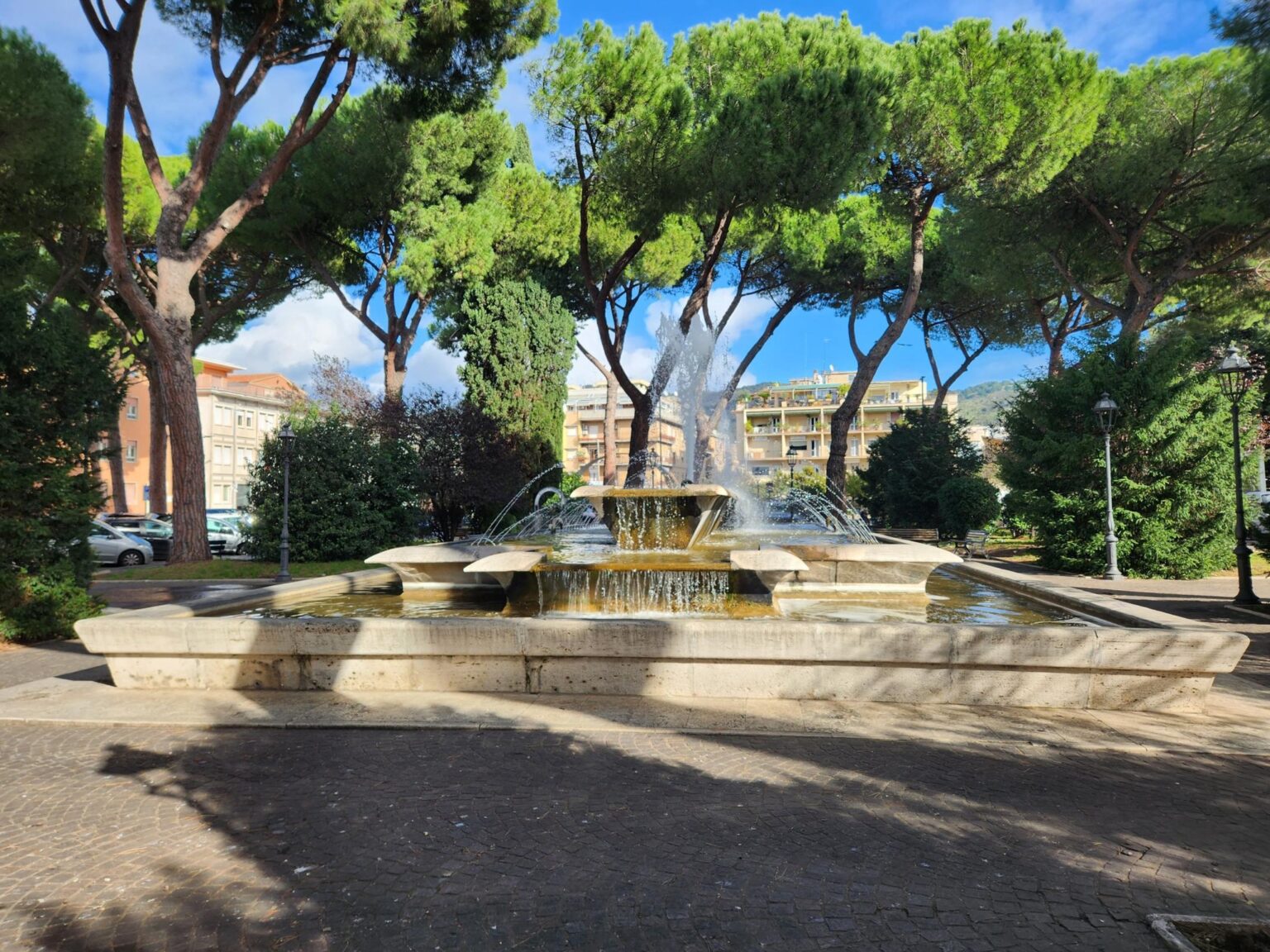 Rome in 8 Days: Walking 100 km Through a History Textbook
