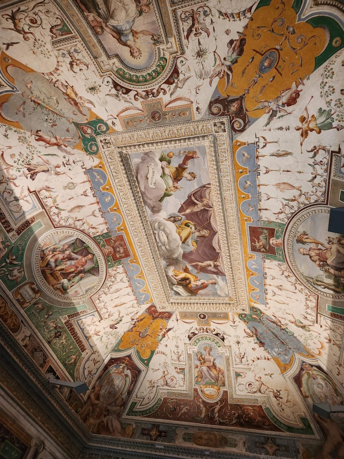 Rome in 8 Days: Walking 100 km Through a History Textbook