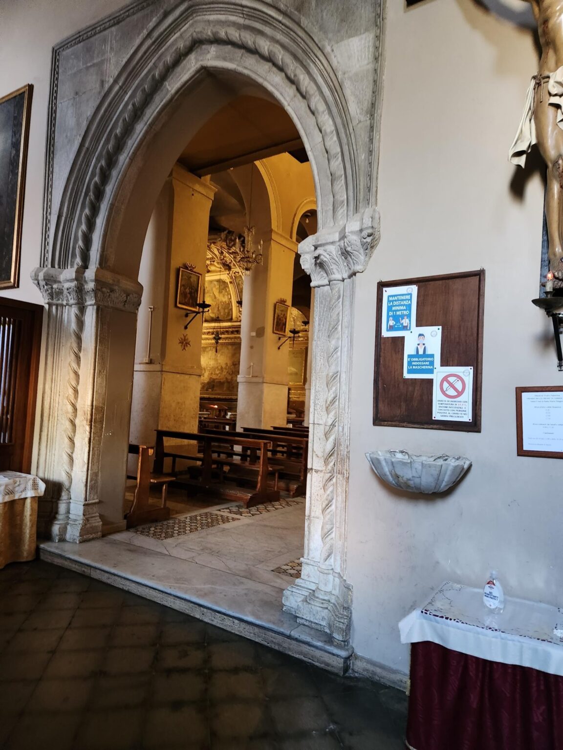 Rome in 8 Days: Walking 100 km Through a History Textbook