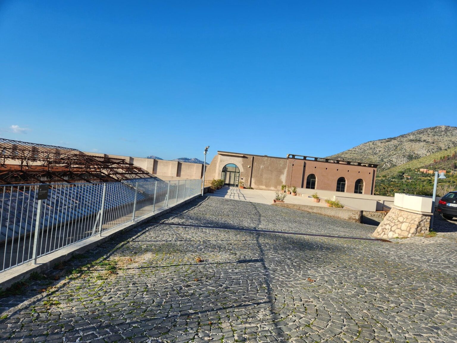 Rome in 8 Days: Walking 100 km Through a History Textbook