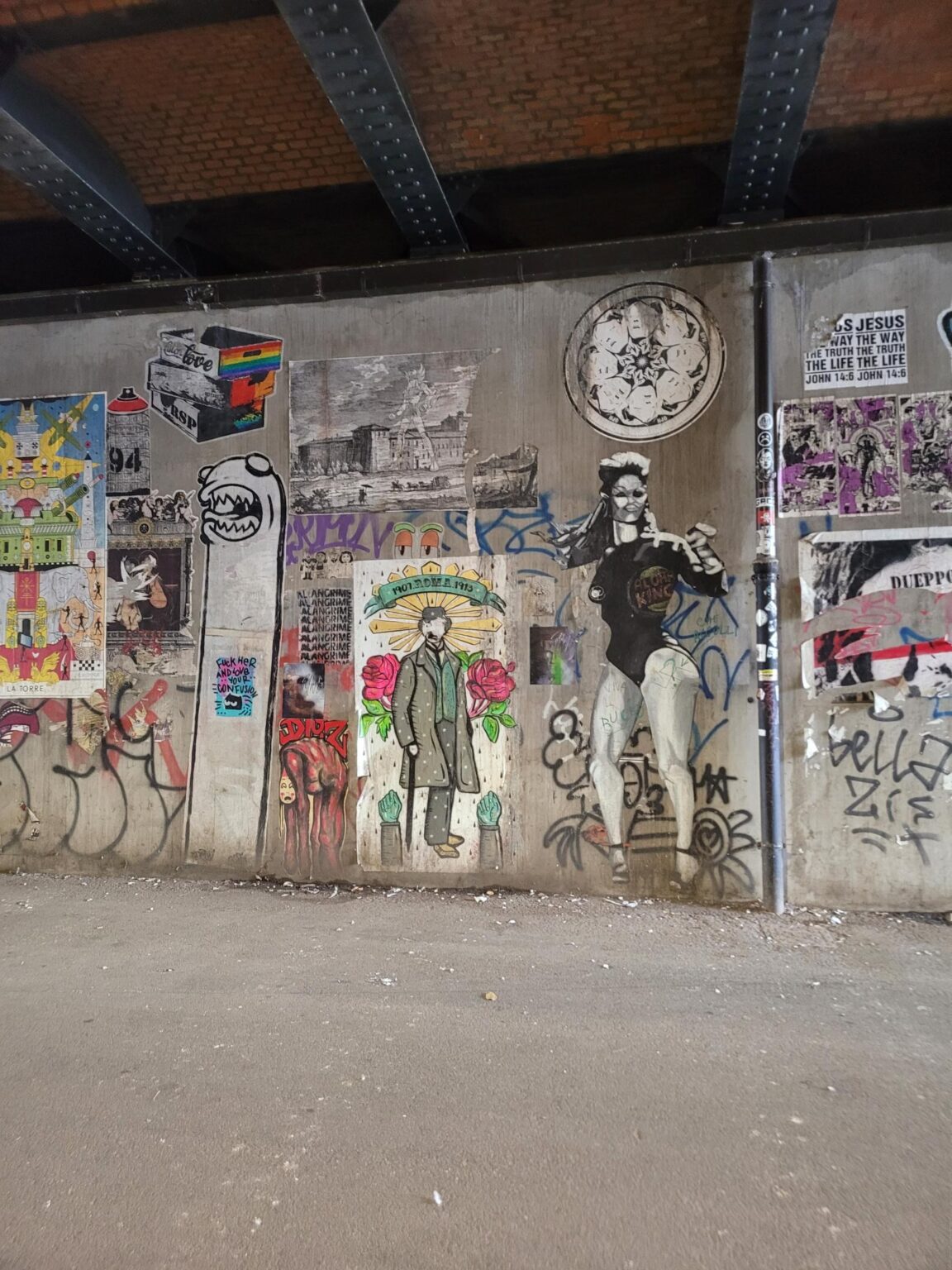 Rome in 8 Days: Walking 100 km Through a History Textbook