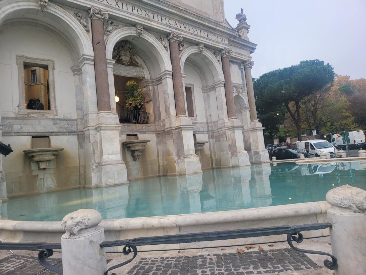 Rome in 8 Days: Walking 100 km Through a History Textbook