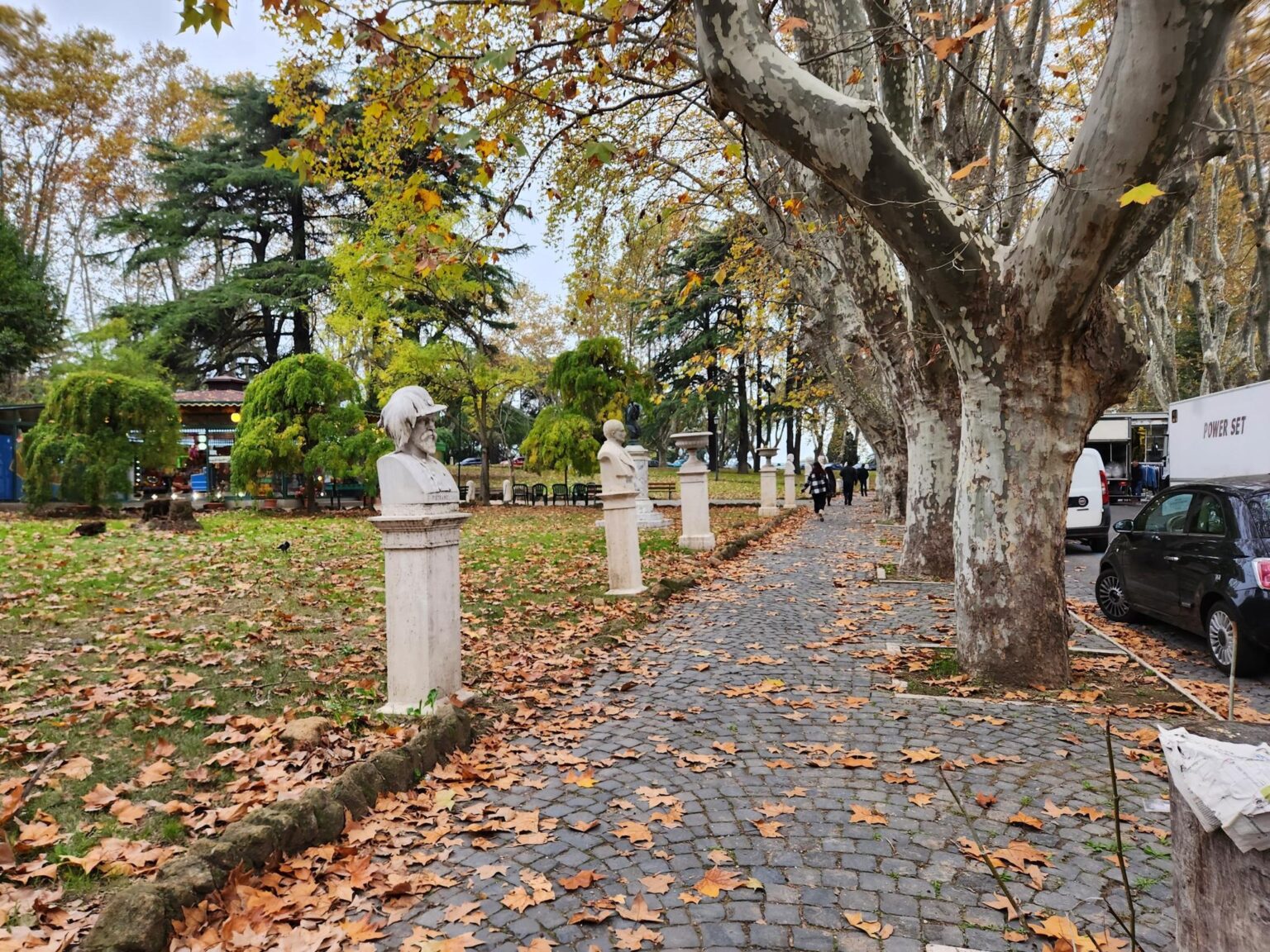 Rome in 8 Days: Walking 100 km Through a History Textbook