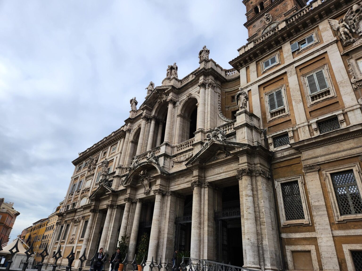 Rome in 8 Days: Walking 100 km Through a History Textbook