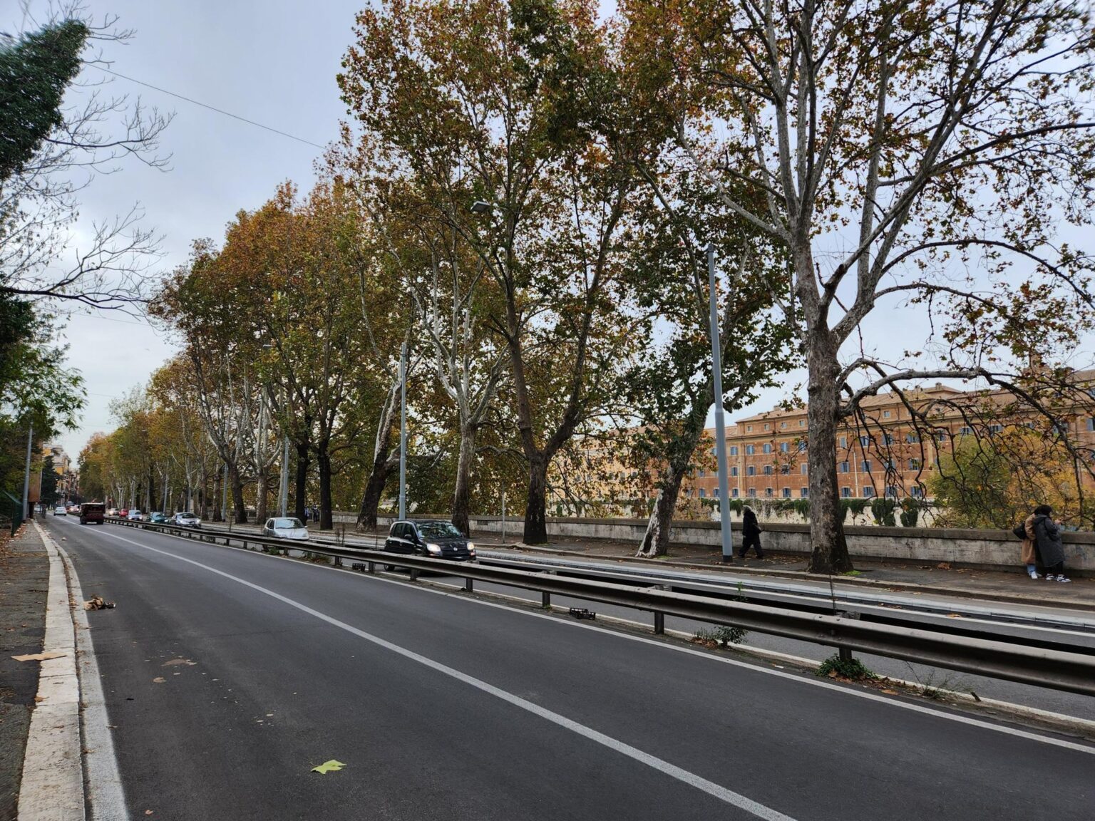 Rome in 8 Days: Walking 100 km Through a History Textbook