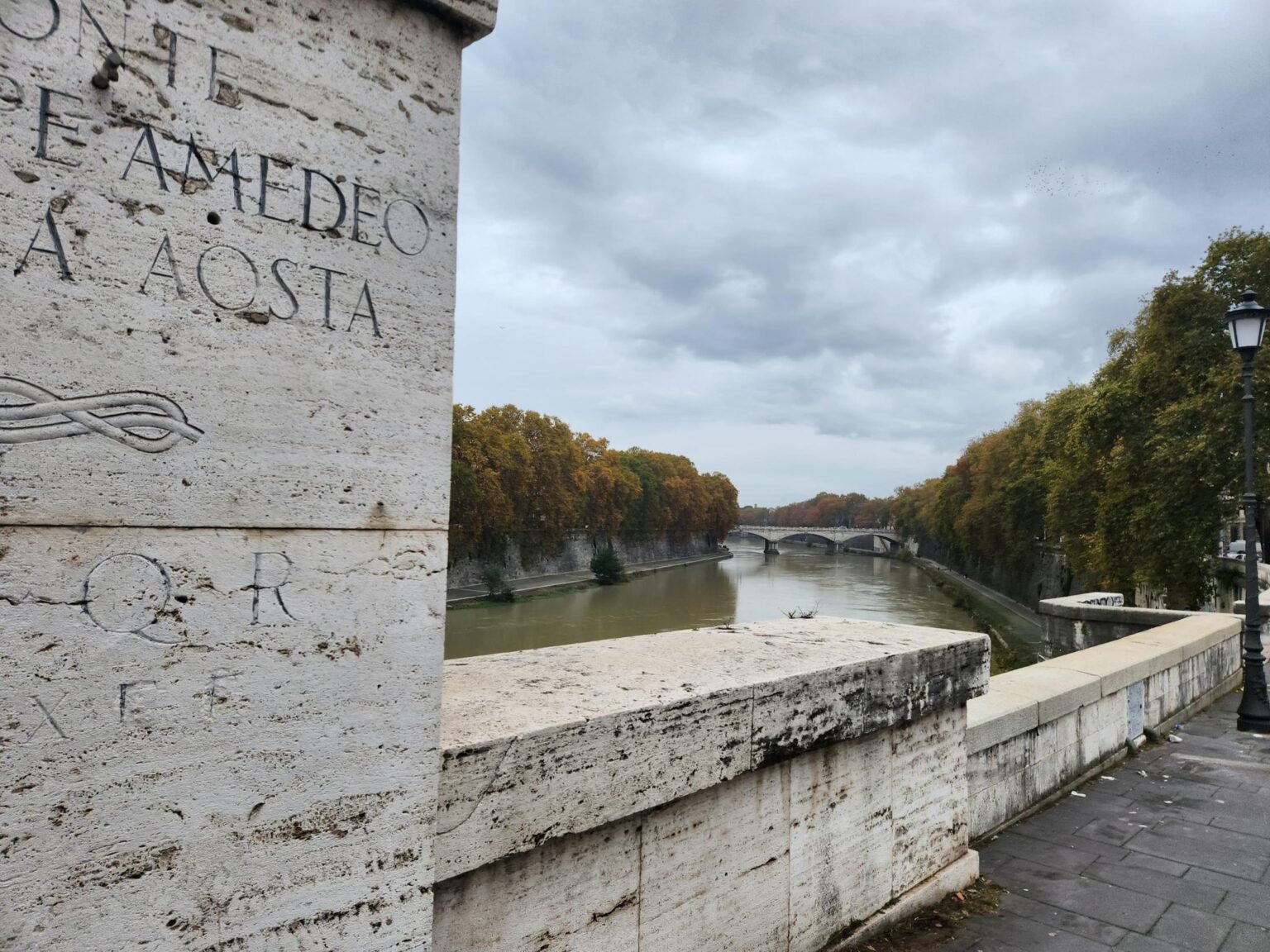 Rome in 8 Days: Walking 100 km Through a History Textbook