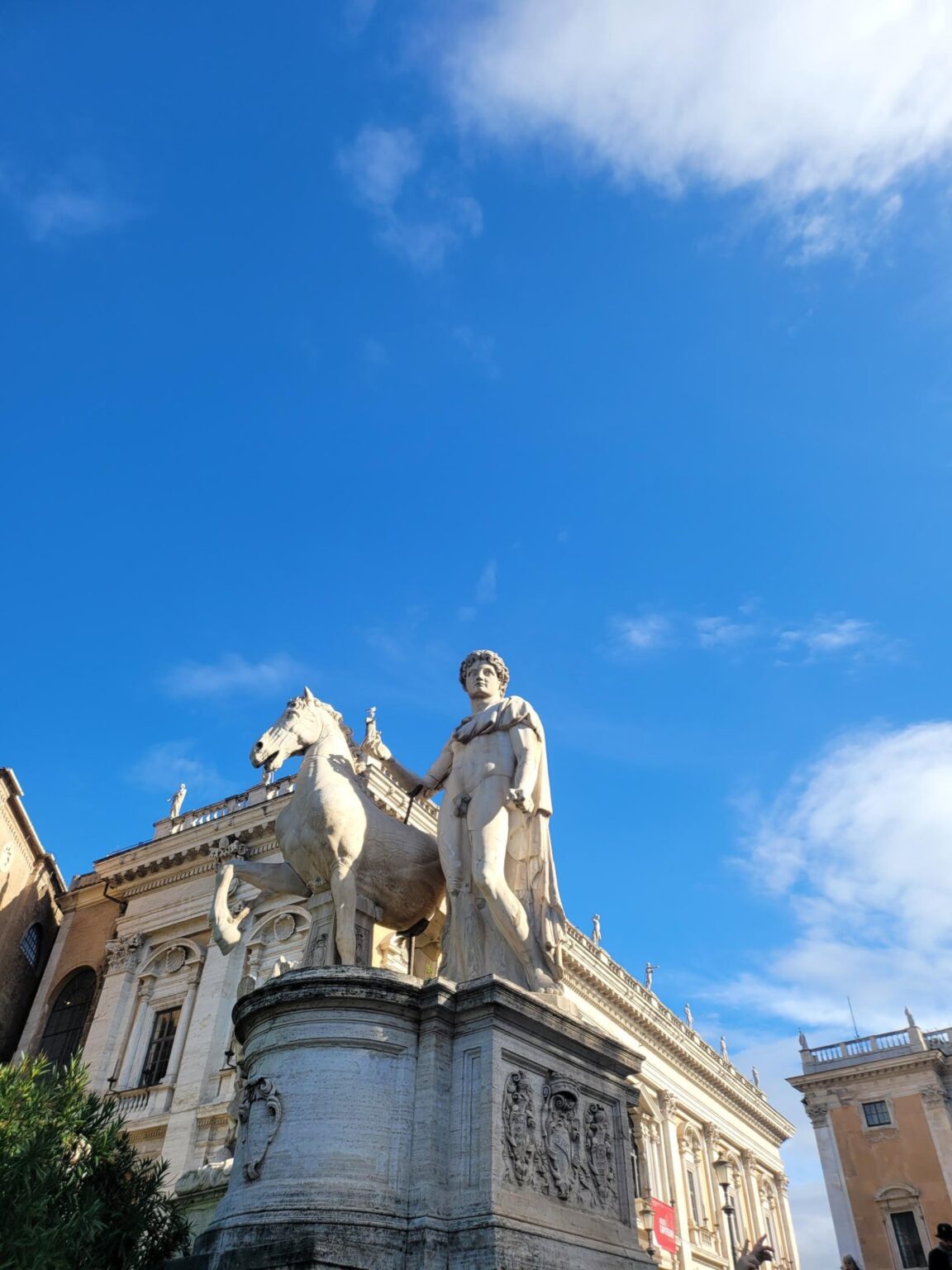 Rome in 8 Days: Walking 100 km Through a History Textbook
