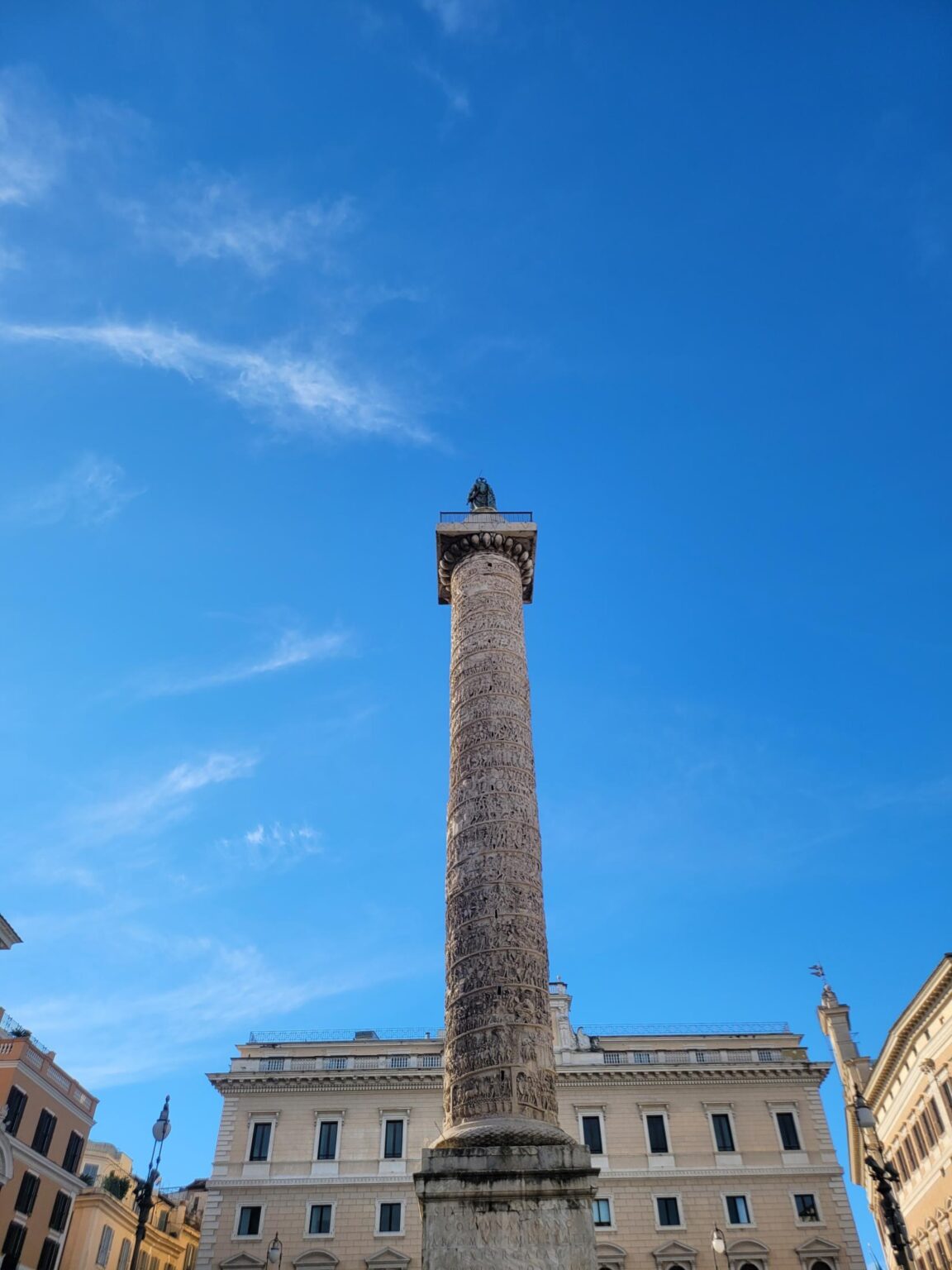 Rome in 8 Days: Walking 100 km Through a History Textbook