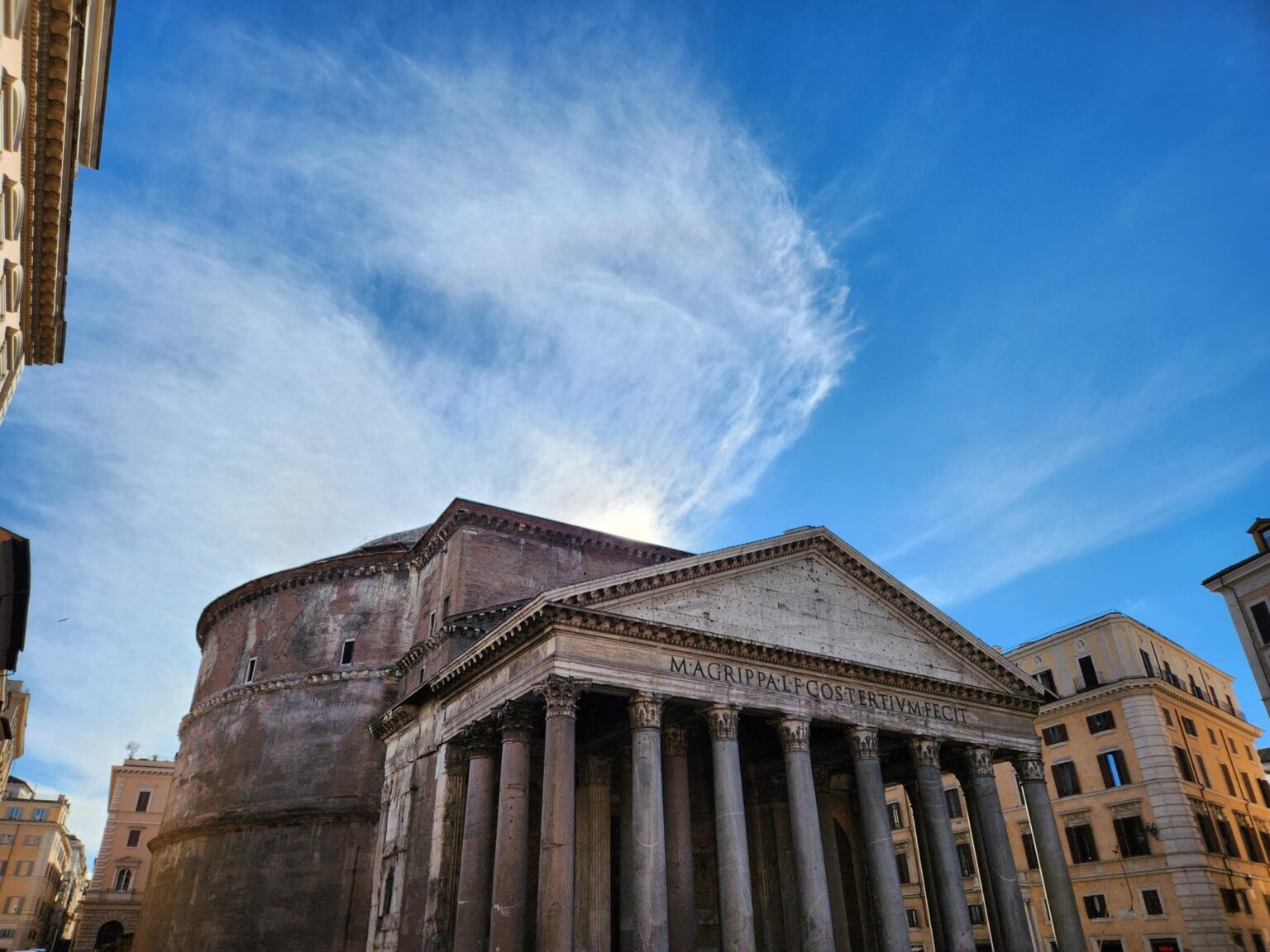 Rome in 8 Days: Walking 100 km Through a History Textbook