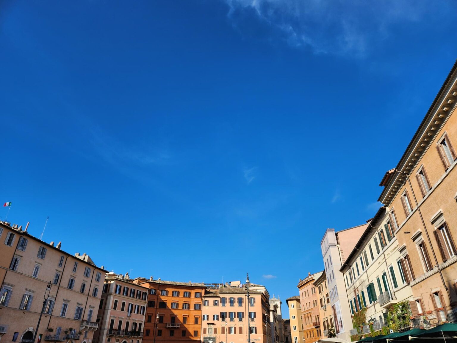 Rome in 8 Days: Walking 100 km Through a History Textbook