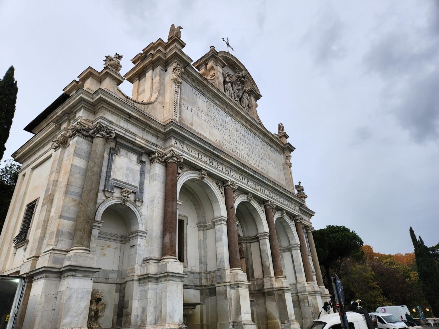 Rome in 8 Days: Walking 100 km Through a History Textbook