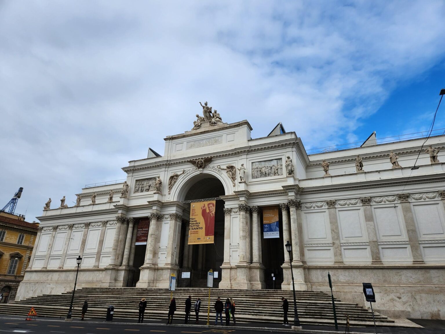 Rome in 8 Days: Walking 100 km Through a History Textbook