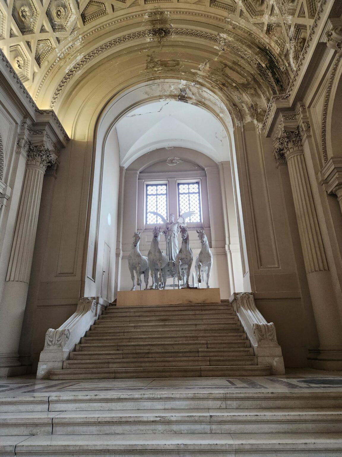 Rome in 8 Days: Walking 100 km Through a History Textbook