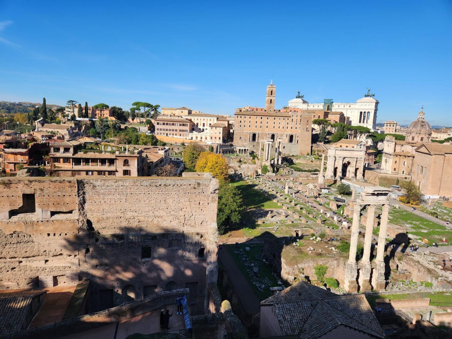 Rome in 8 Days: Walking 100 km Through a History Textbook