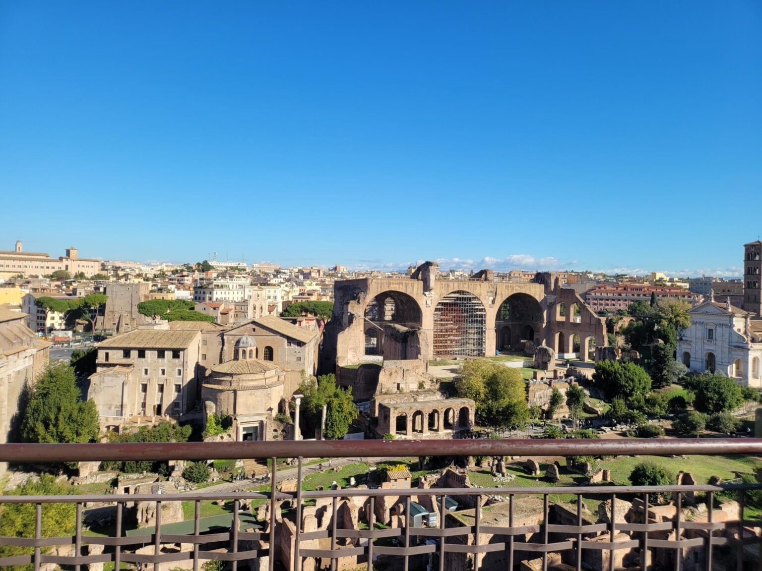 Rome in 8 Days: Walking 100 km Through a History Textbook