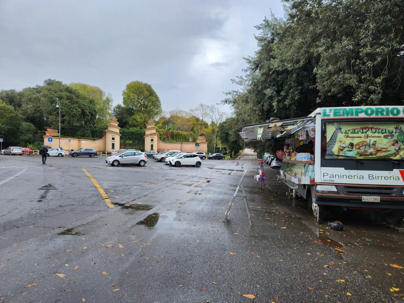 Rome in 8 Days: Walking 100 km Through a History Textbook