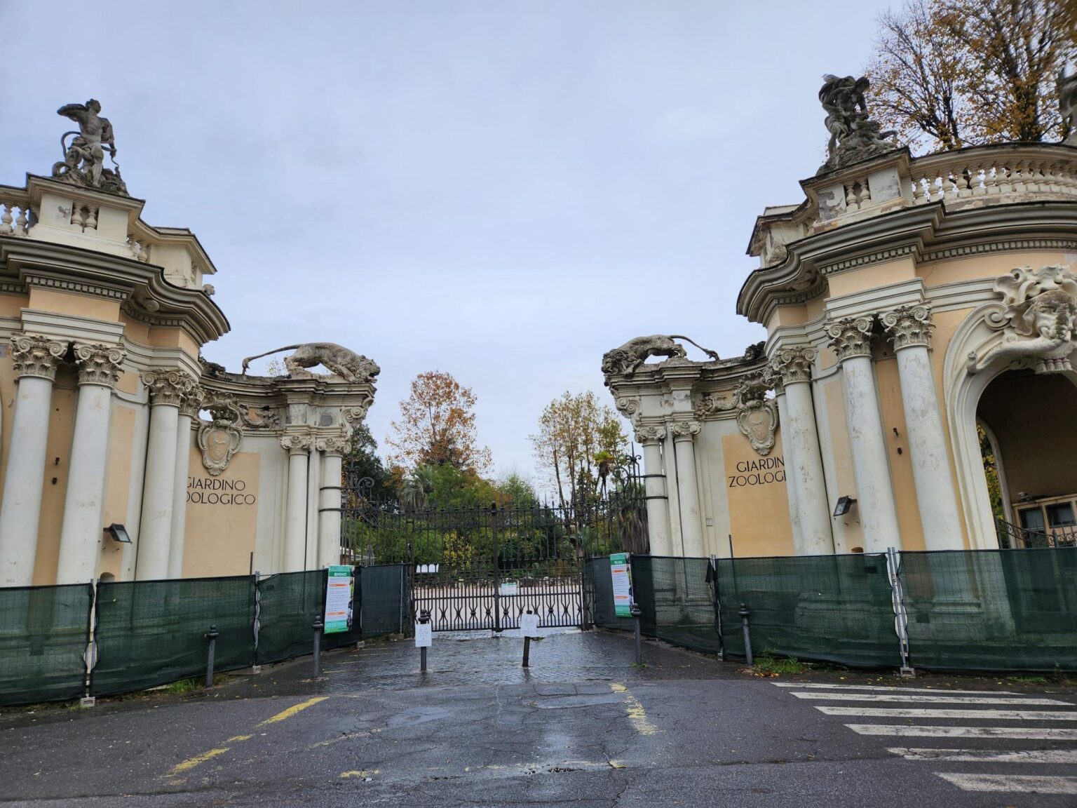Rome in 8 Days: Walking 100 km Through a History Textbook