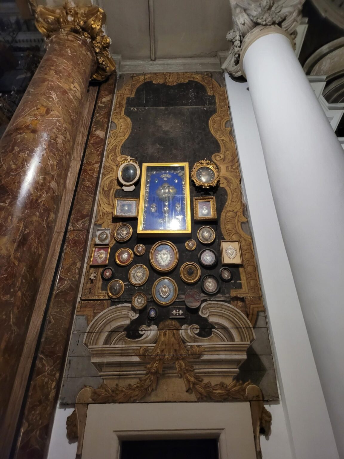 Rome in 8 Days: Walking 100 km Through a History Textbook