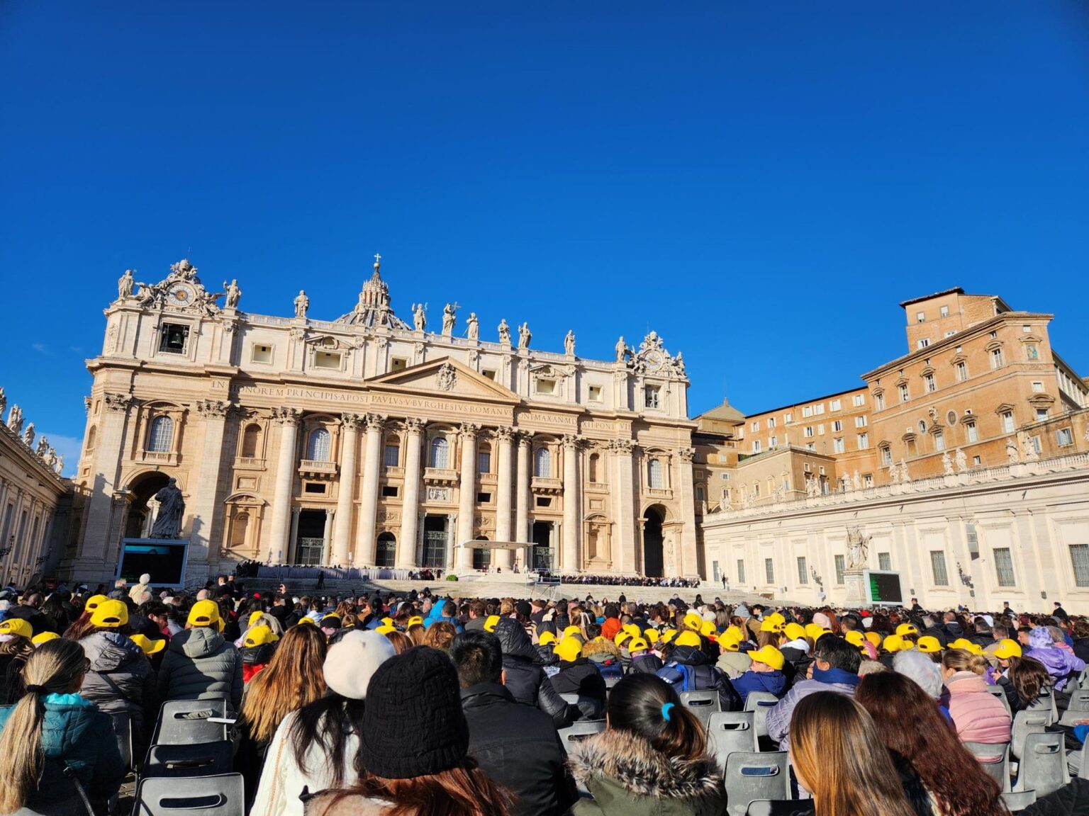Rome in 8 Days: Walking 100 km Through a History Textbook