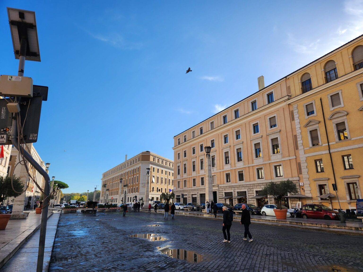 Rome in 8 Days: Walking 100 km Through a History Textbook