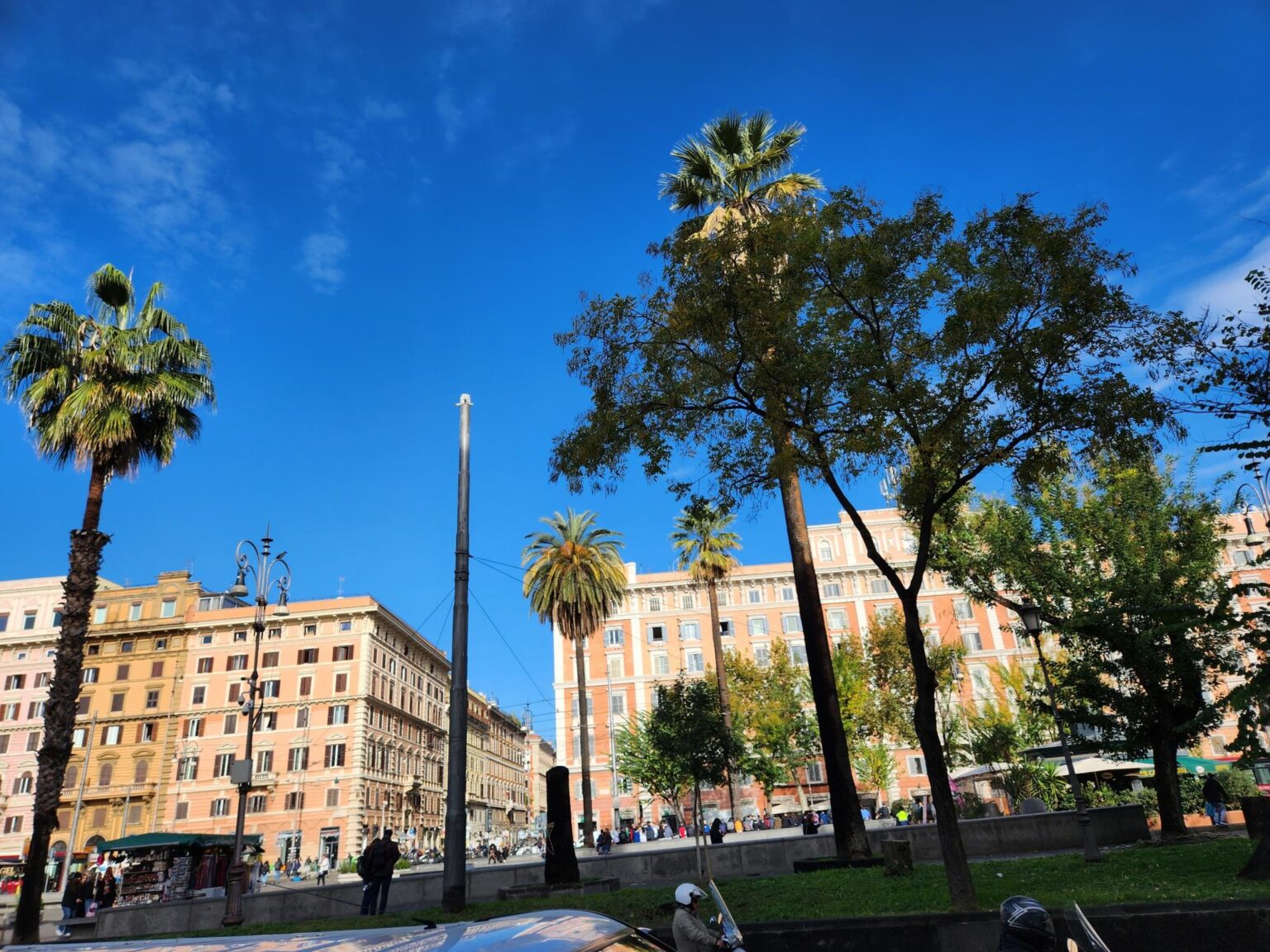 Rome in 8 Days: Walking 100 km Through a History Textbook