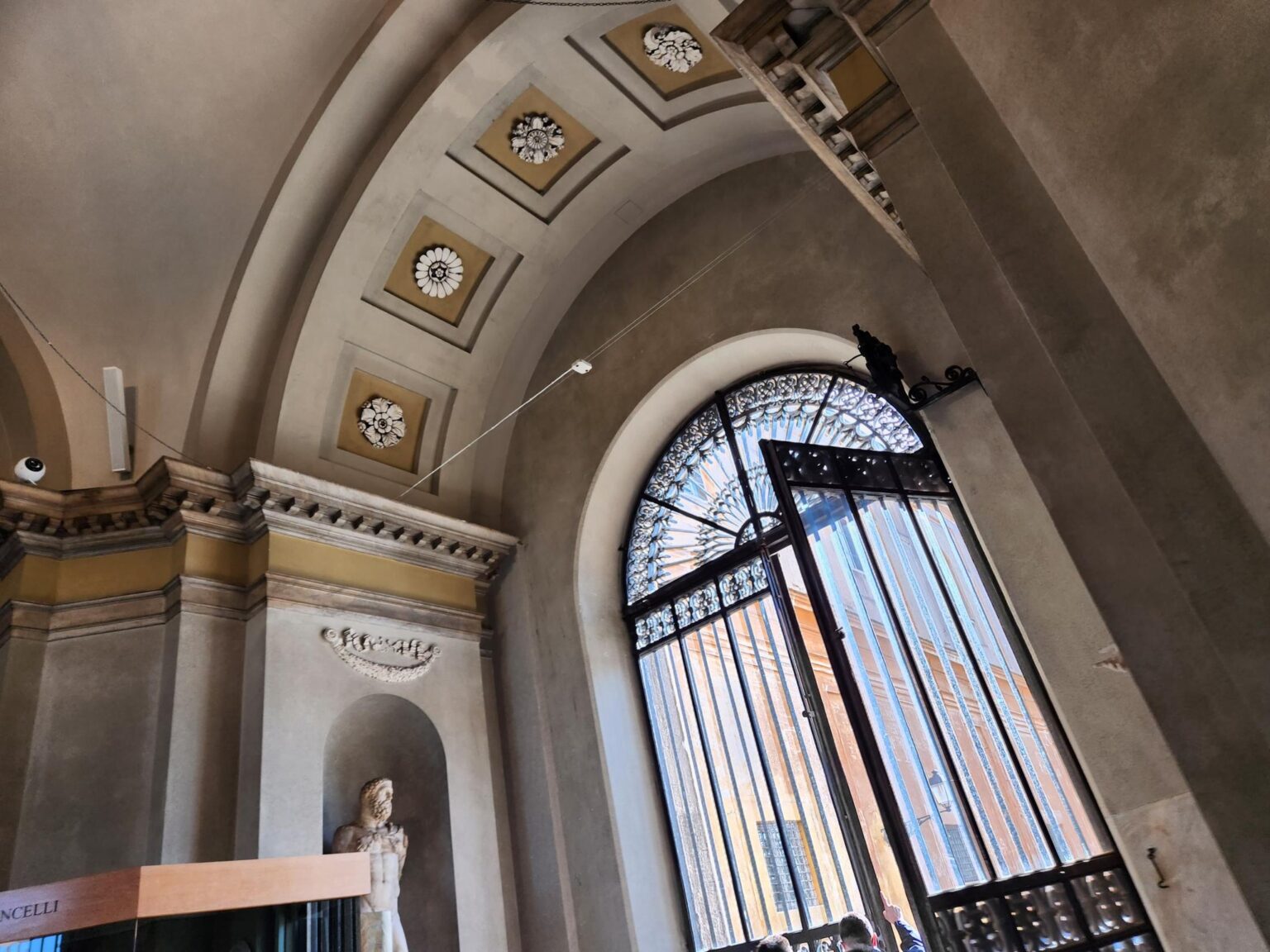 Rome in 8 Days: Walking 100 km Through a History Textbook