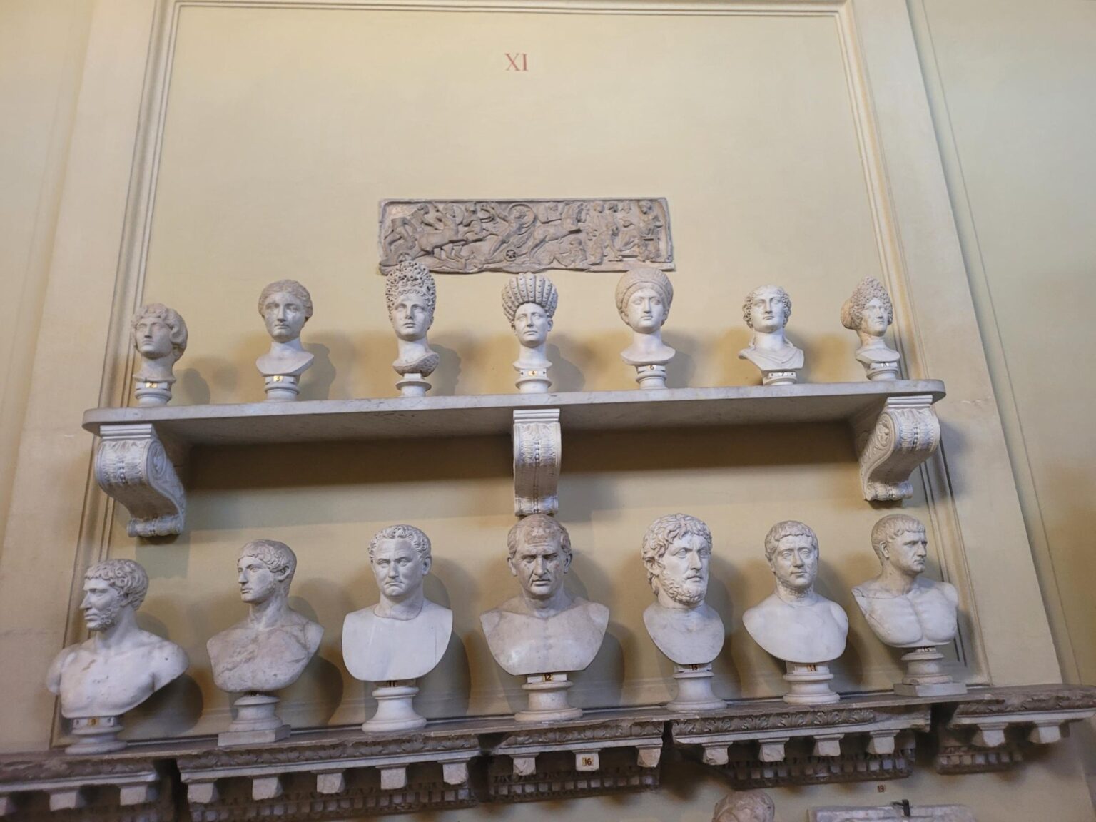 Rome in 8 Days: Walking 100 km Through a History Textbook