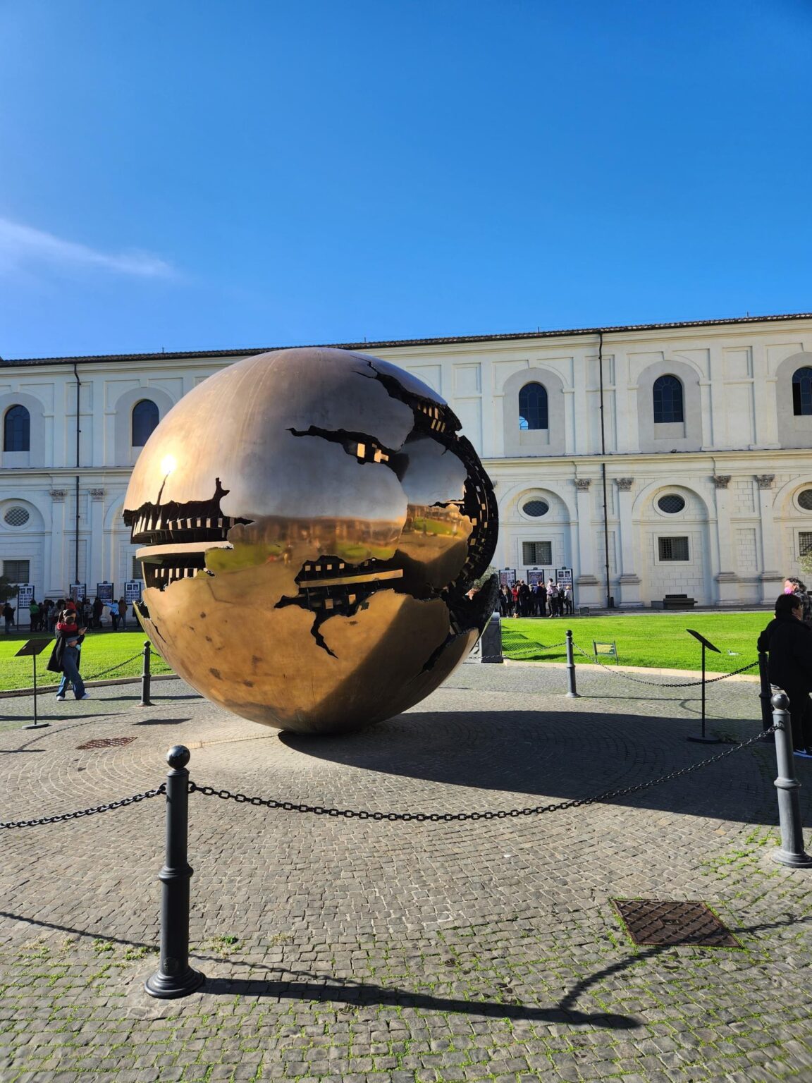 Rome in 8 Days: Walking 100 km Through a History Textbook