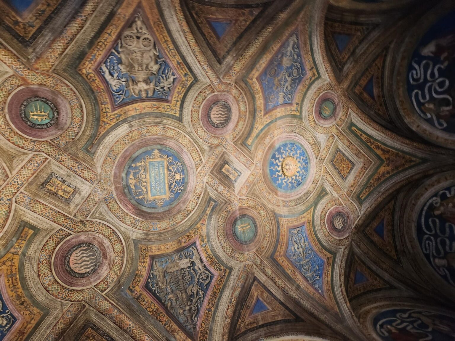 Rome in 8 Days: Walking 100 km Through a History Textbook