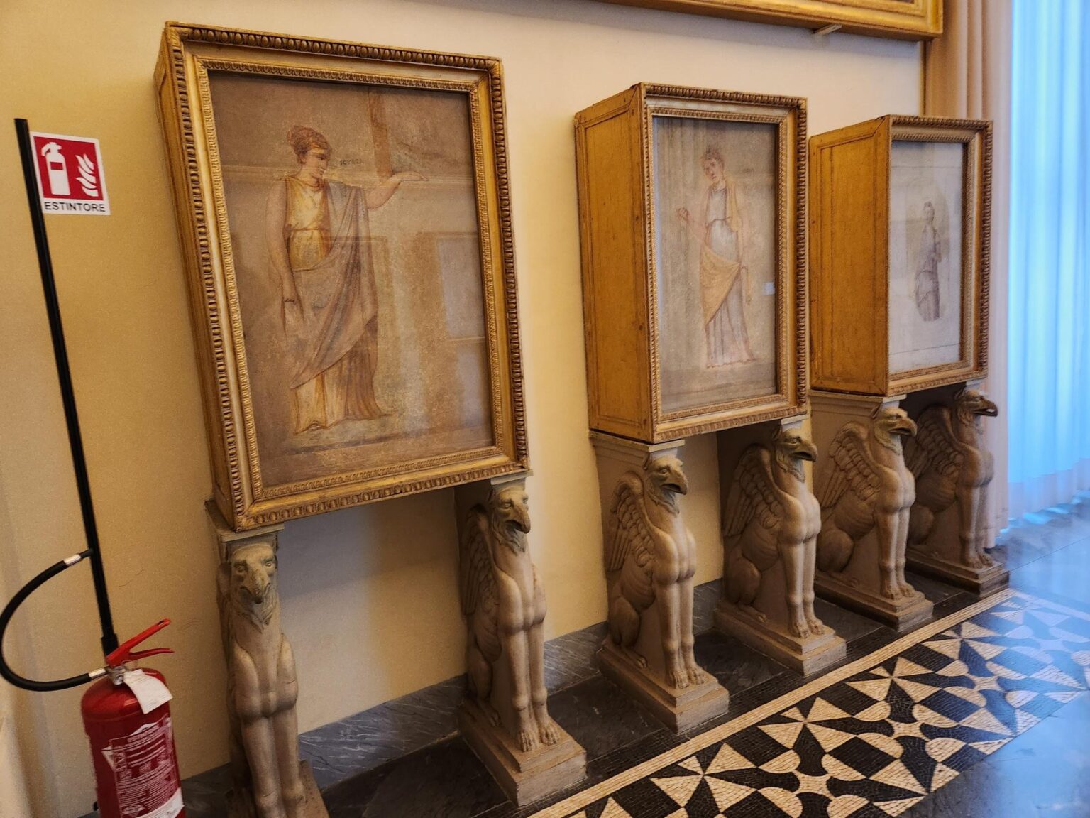 Rome in 8 Days: Walking 100 km Through a History Textbook