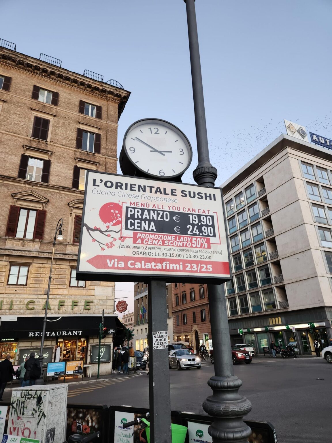 Rome in 8 Days: Walking 100 km Through a History Textbook