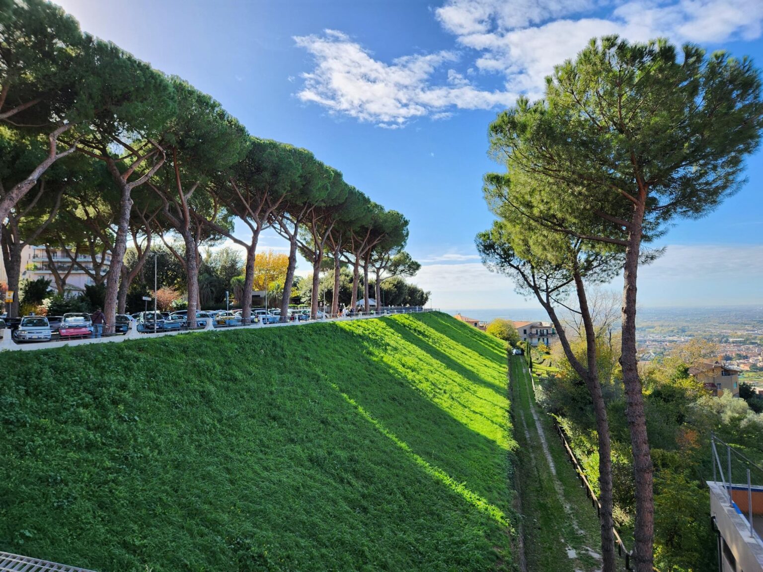 Rome in 8 Days: Walking 100 km Through a History Textbook