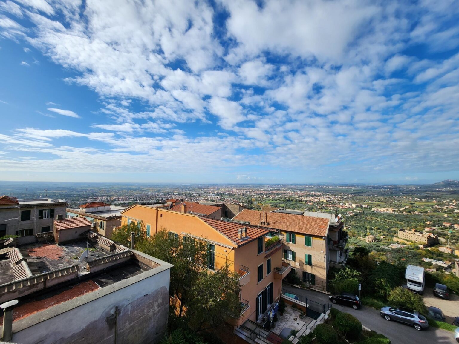 Rome in 8 Days: Walking 100 km Through a History Textbook