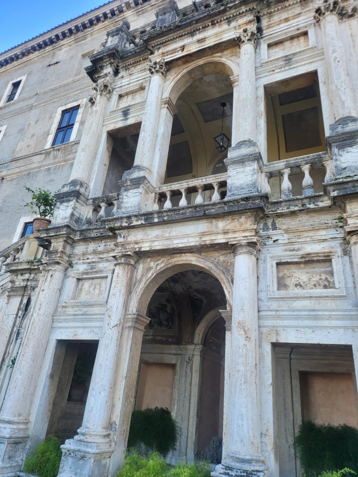 Rome in 8 Days: Walking 100 km Through a History Textbook