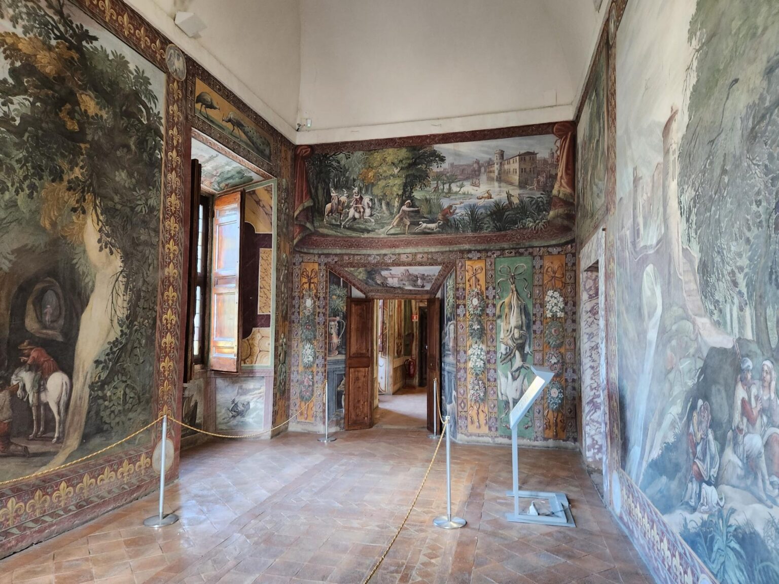 Rome in 8 Days: Walking 100 km Through a History Textbook