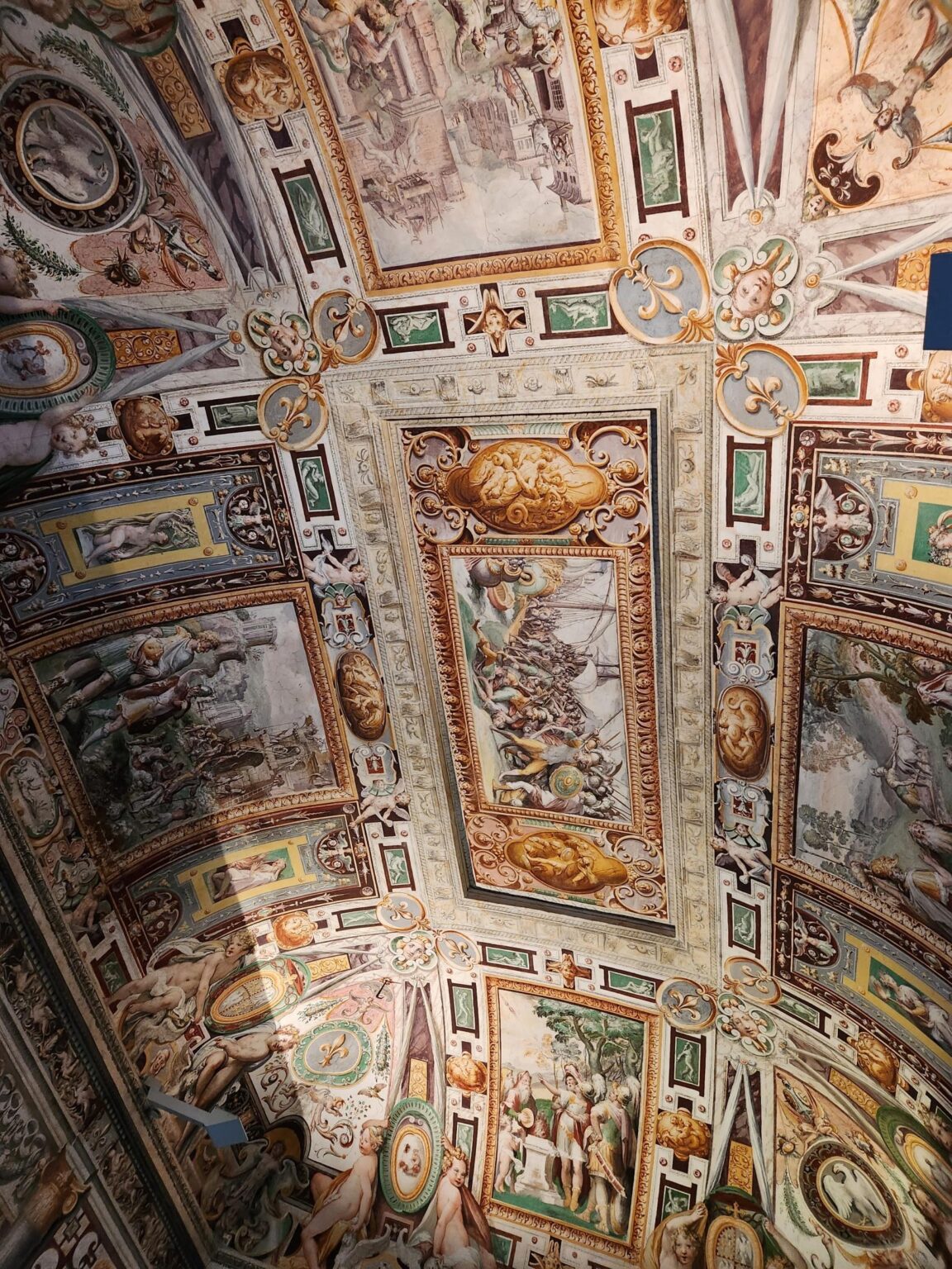 Rome in 8 Days: Walking 100 km Through a History Textbook