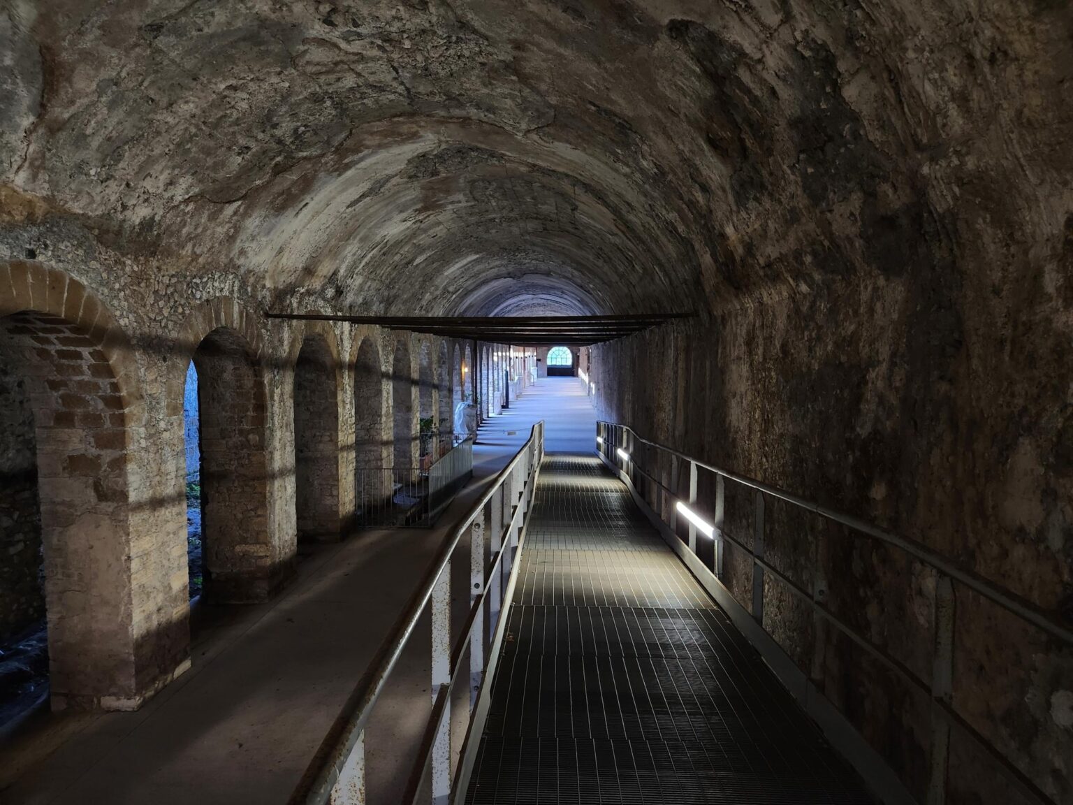 Rome in 8 Days: Walking 100 km Through a History Textbook