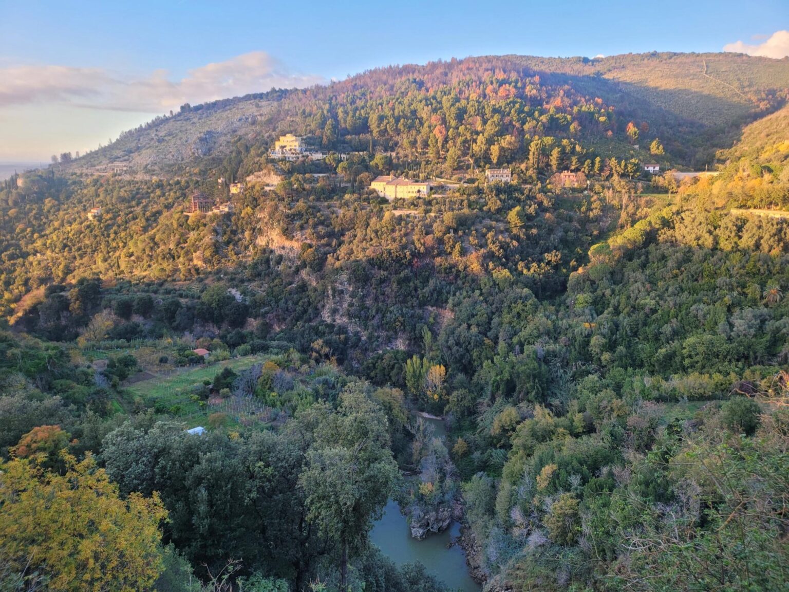 Rome in 8 Days: Walking 100 km Through a History Textbook