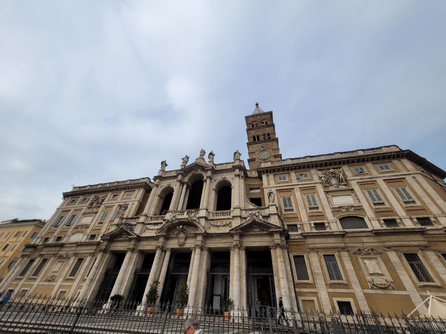 Rome in 8 Days: Walking 100 km Through a History Textbook
