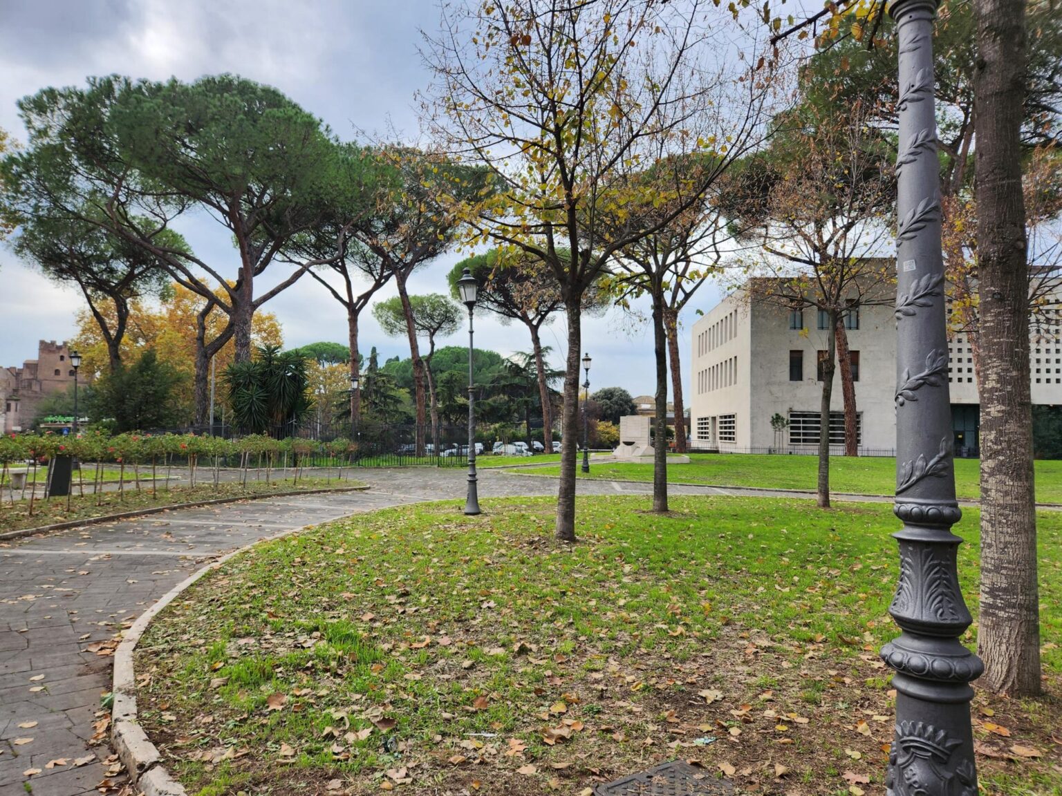 Rome in 8 Days: Walking 100 km Through a History Textbook