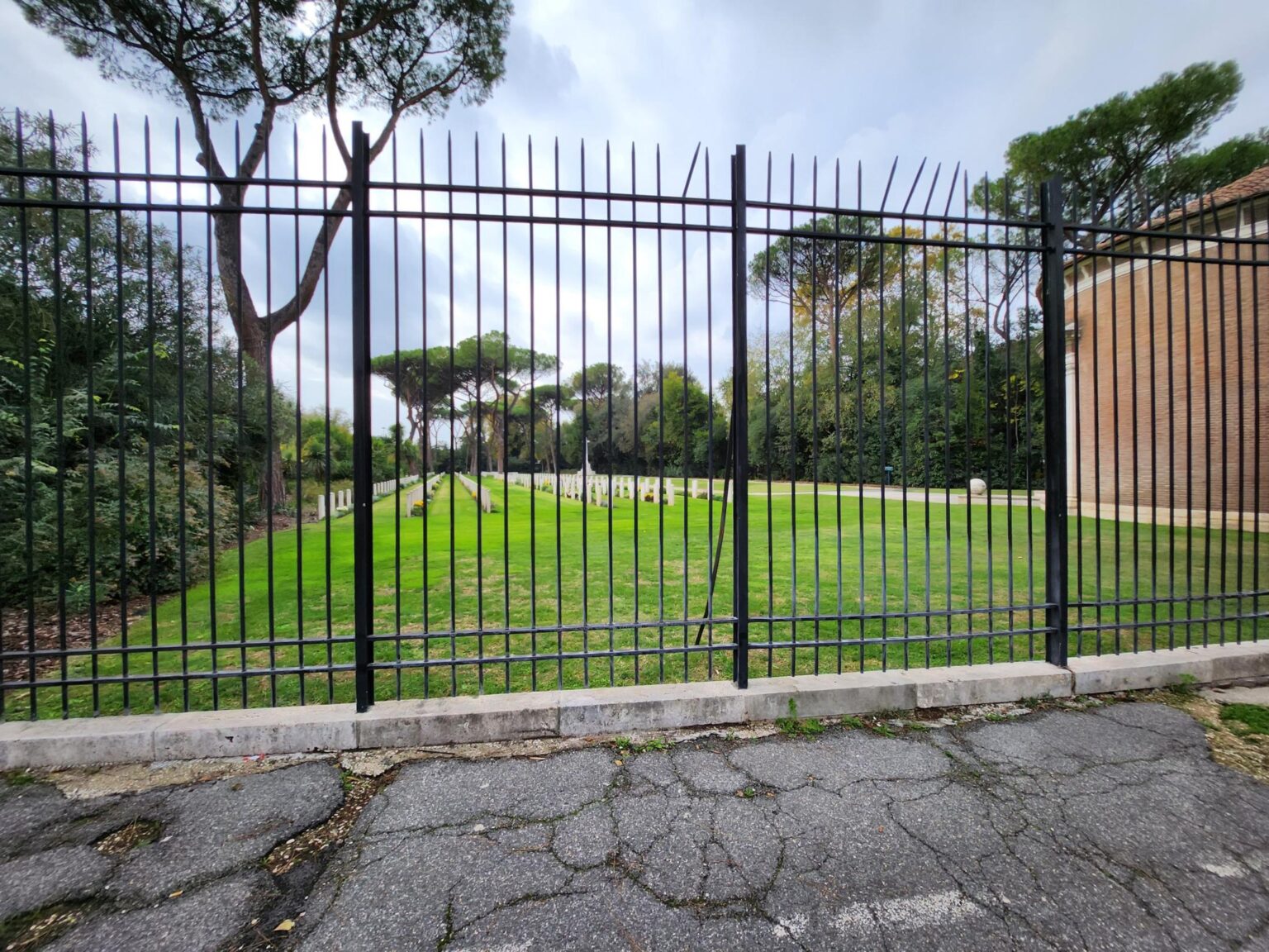 Rome in 8 Days: Walking 100 km Through a History Textbook