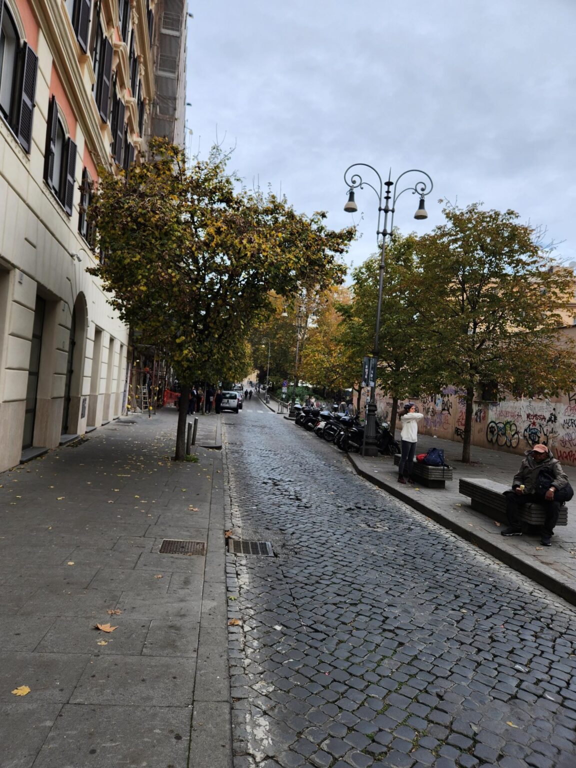Rome in 8 Days: Walking 100 km Through a History Textbook