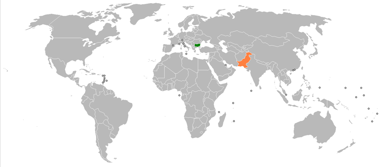 Карта, показваща България и Пакистан