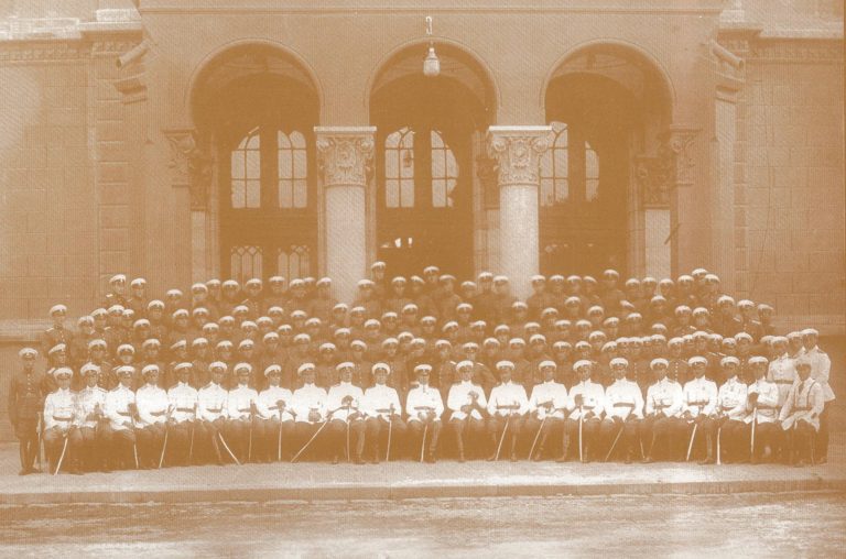 49-и Витошки випуск на Военното училище в София през 1930 г.
